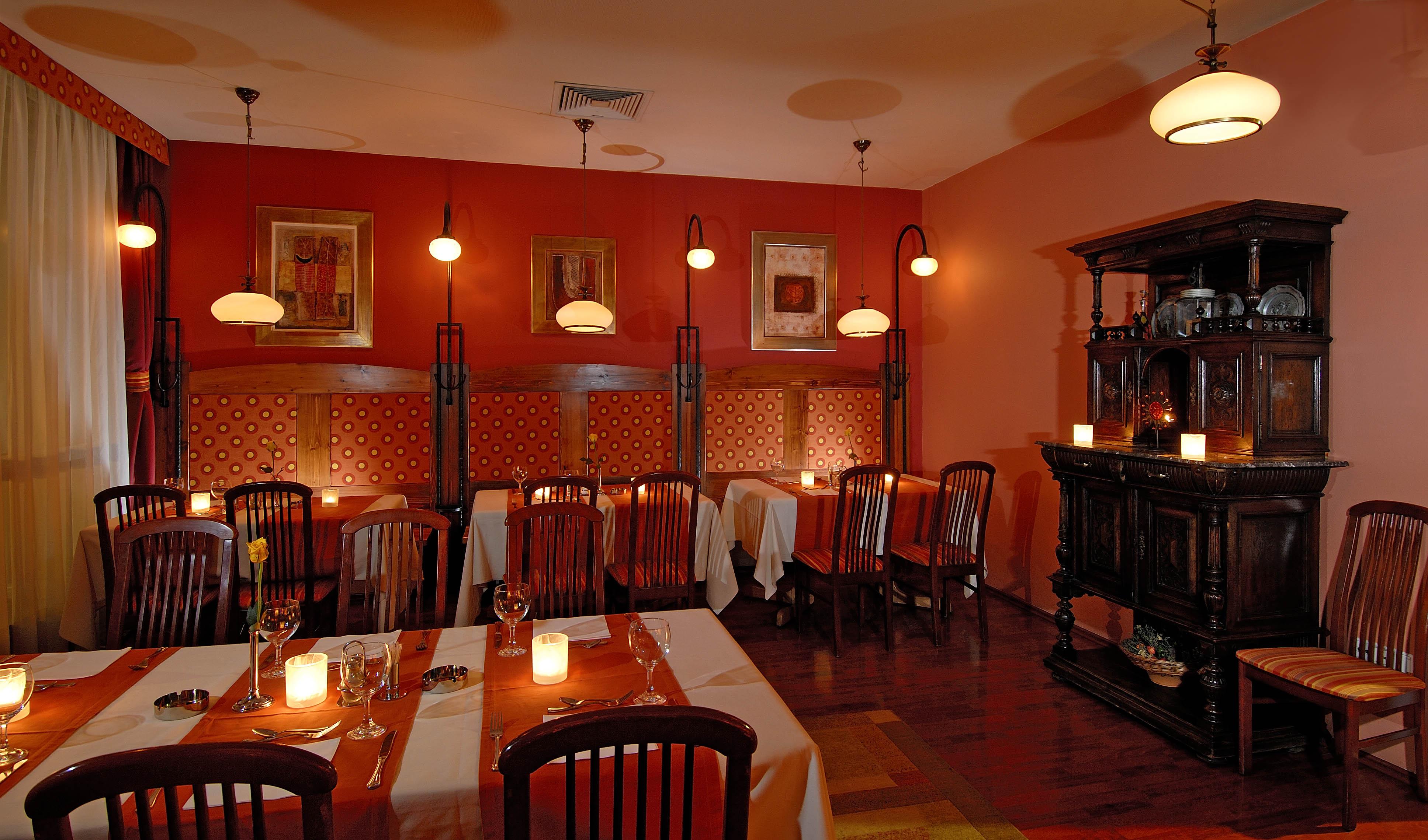 Hotel Charles Budapest Luaran gambar
